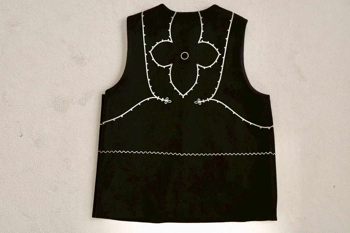 Melton embroidered vest