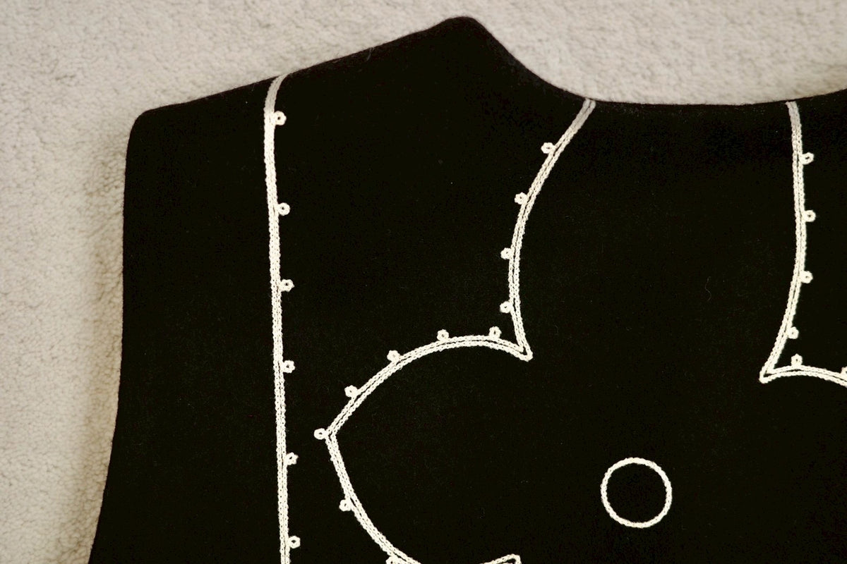 Melton embroidered vest