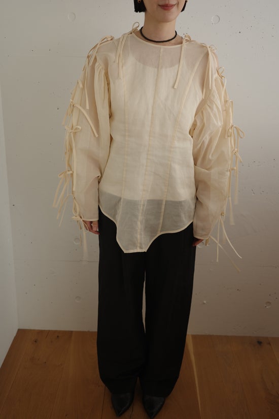 Cotton organdy ribbon blouse