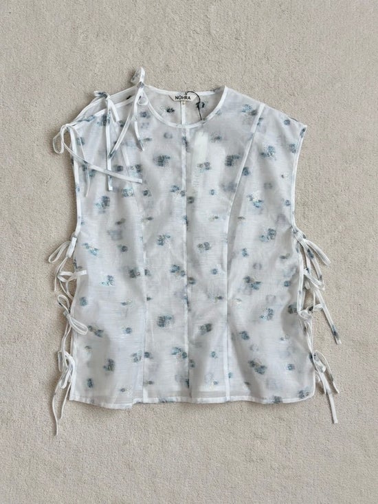Flower jacquard vest