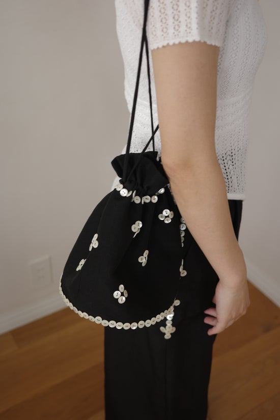 Pearly Bag